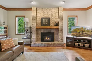 2204 Wildwood Ct, Burnsville, MN 55306 - Photo 25