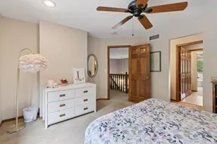 2204 Wildwood Ct, Burnsville, MN 55306 - Photo 45