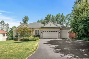 442 Vadnais Lake Dr, Vadnais Heights, MN 55127 - Photo 1