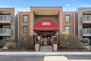 2800 Hamline Ave N, Roseville, MN 55113 - Photo 1