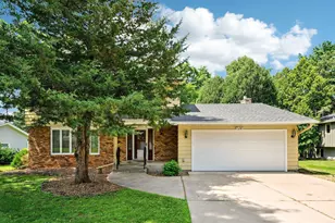 1935 Hythe St, Roseville, MN 55113 - Photo 1