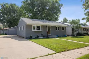 1228 15th St N, Moorhead, MN 56560 - Photo 1