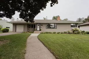 1141 Summer St, Roseville, MN 55113 - Photo 1