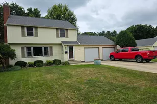 2007 W Oakland Ave, Austin, MN 55912 - Photo 1