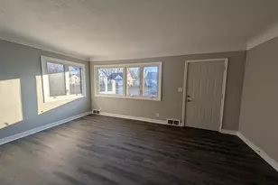 1093 Breen St, Saint Paul, MN 55106 - Photo 7