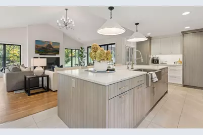 19020 Minnetonka Boulevard, Deephaven, MN 55391 - Photo 7