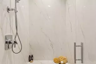 19020 Minnetonka Blvd, Deephaven, MN 55391 - Photo 15