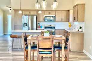 602 9th St, Wanamingo, MN 55983 - Photo 5