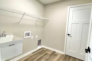 602 9th St, Wanamingo, MN 55983 - Photo 13