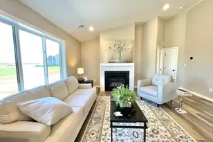 602 9th St, Wanamingo, MN 55983 - Photo 7