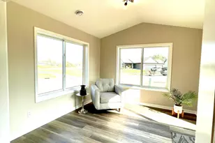 602 9th St, Wanamingo, MN 55983 - Photo 5