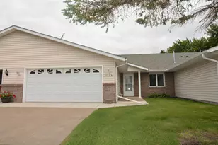 1135 4th Ave NW, Milaca, MN 56353 - Photo 1