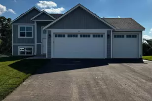 531 Lagrandeur Rd, Somerset, WI 54025 - Photo 1
