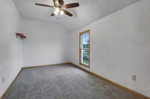 19 W Gates St, Rice Lake, WI 54868 - Photo 23