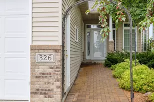 326 44th Ave S, Moorhead, MN 56560 - Photo 3