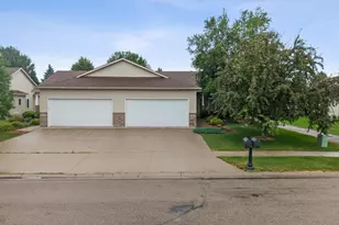 326 44th Ave S, Moorhead, MN 56560 - Photo 29