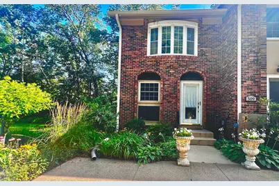 511 Laurel Avenue, Hudson, WI 54016 - Photo 1