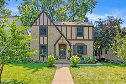 2152 Juno Avenue, Saint Paul, MN 55116 - Photo 1