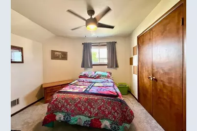 307 Main Street E, Caledonia, MN 55921 - Photo 39