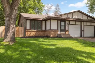 1986 McKnight Rd N, North Saint Paul, MN 55109 - Photo 1