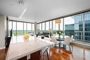 8151 33rd Ave S, Bloomington, MN 55425 - Photo 1