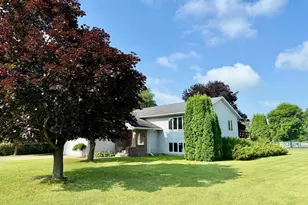 402 6th St SW, Little Falls, MN 56345 - Photo 3