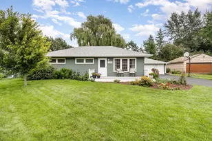 2590 Charlotte St, Roseville, MN 55113 - Photo 1