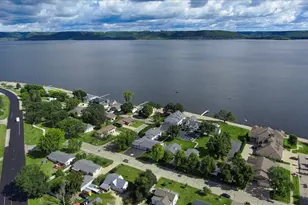 1329 S Oak St, Lake City, MN 55041 - Photo 77