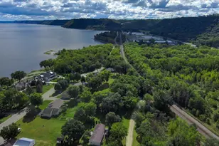 1329 S Oak St, Lake City, MN 55041 - Photo 75