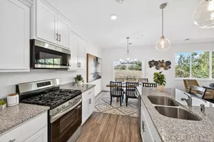 2108 Cleveland Ln S, Cambridge, MN 55008 - Photo 9