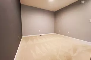 754 Wisconsin Ave N, Golden Valley, MN 55427 - Photo 21