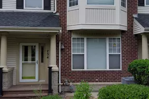 754 Wisconsin Ave N, Golden Valley, MN 55427 - Photo 5