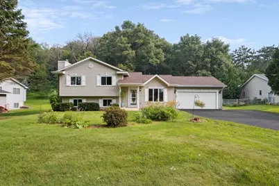 90 W Wood Ridge Drive, Troy Township, WI 54022 - Photo 1