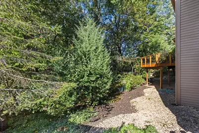 5515 Yorktown Lane N, Plymouth, MN 55442 - Photo 45