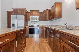 2239 35th Street Circle S, Moorhead, MN 56560 - Photo 5