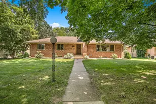 1808 Kilian Blvd SE, Saint Cloud, MN 56304 - Photo 1