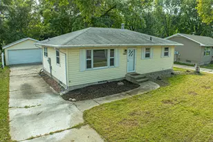 1204 Trott Ave SE, Willmar, MN 56201 - Photo 1