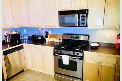 619 8th Street SE #115, Minneapolis, MN 55414 - Photo 31