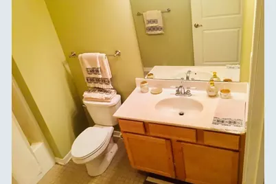 619 8th Street SE #115, Minneapolis, MN 55414 - Photo 5