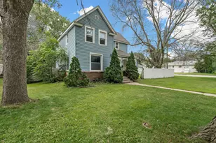 1302 8th Ave NW, Austin, MN 55912 - Photo 3