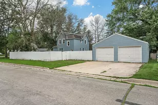 1302 8th Ave NW, Austin, MN 55912 - Photo 19