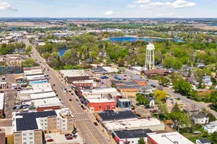 425 W 8th St, New Richmond, WI 54017 - Photo 33