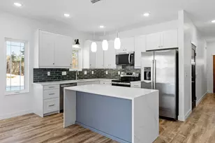 425 W 8th St, New Richmond, WI 54017 - Photo 1