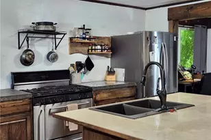 206 7th Ave, Chippewa Falls, WI 54729 - Photo 9