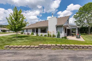 1704 Lakeview Dr SW, Rochester, MN 55902 - Photo 1