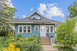 581 Ohio St, Saint Paul, MN 55107 - Photo 1