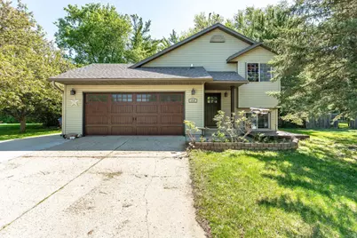 1727 S Mill Street, Fergus Falls, MN 56537 - Photo 1