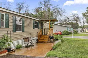 2401 Bison Dr, Maplewood, MN 55119 - Photo 3