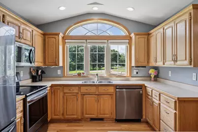 51823 Birch Avenue, Rush City, MN 55069 - Photo 7