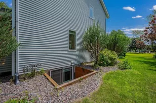 2326 Snowbird Ln, North Mankato, MN 56003 - Photo 11